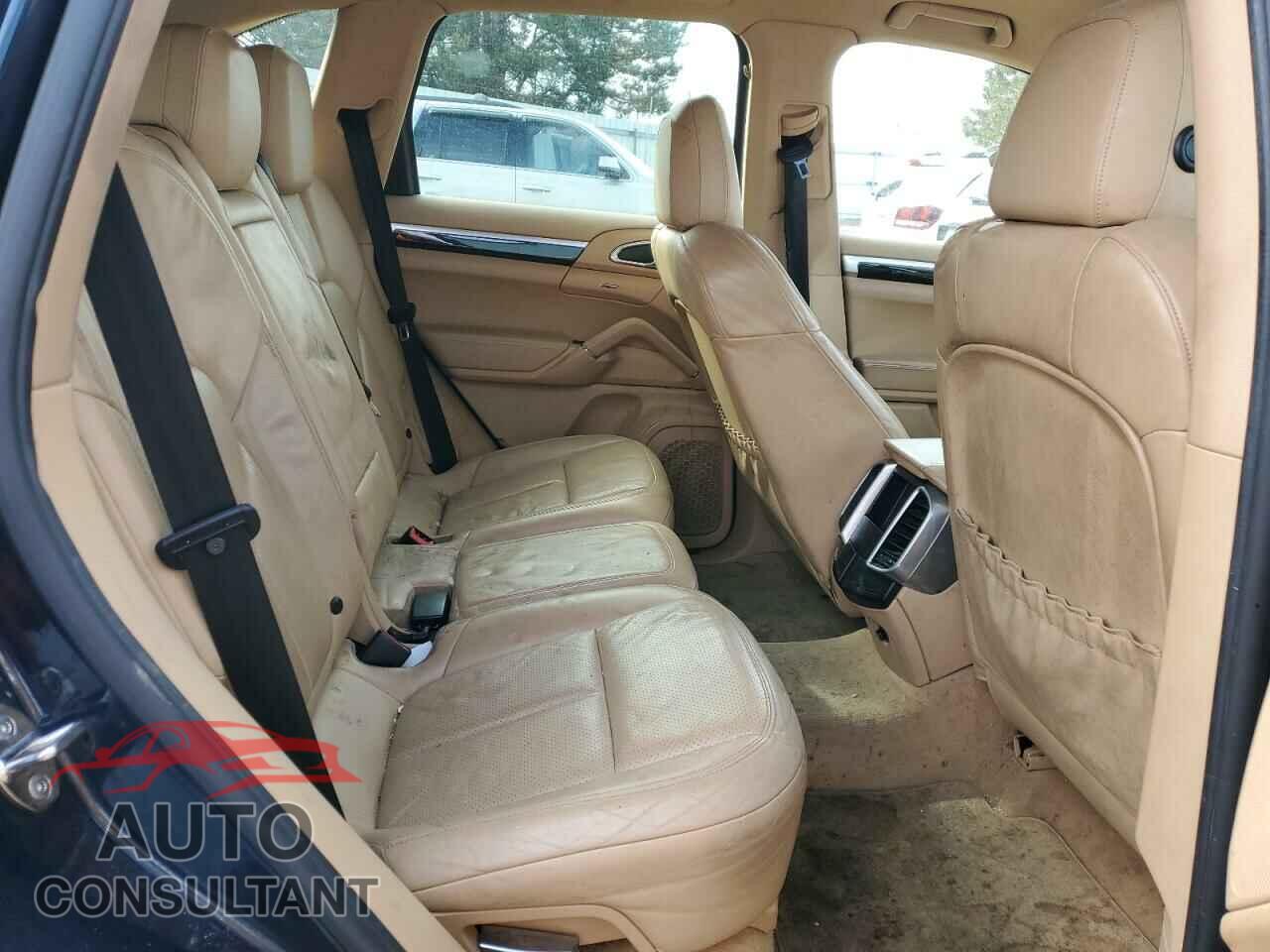 PORSCHE CAYENNE 2011 - WP1AB2A27BLA54325