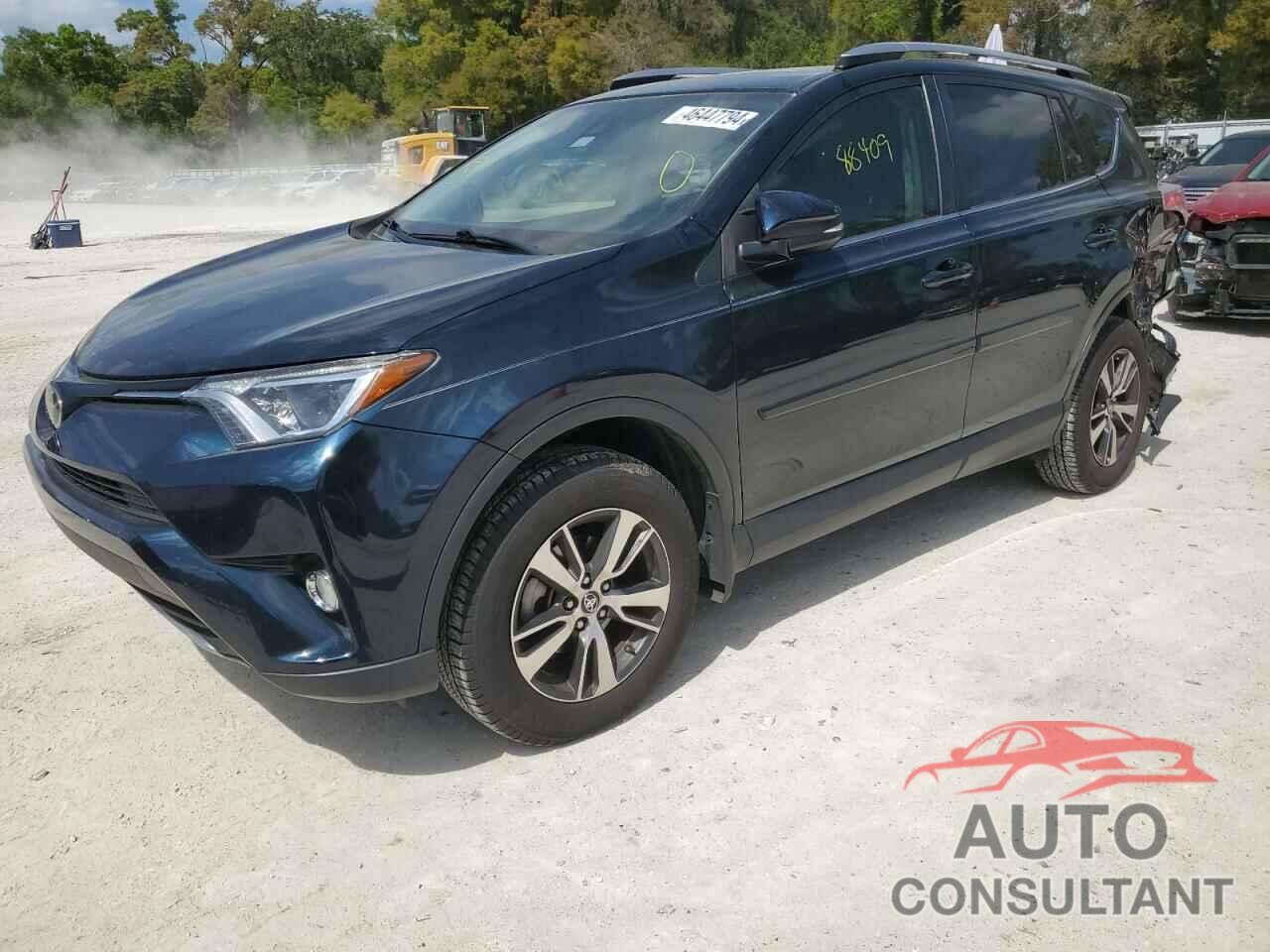 TOYOTA RAV4 2017 - JTMWFREVXHJ111615