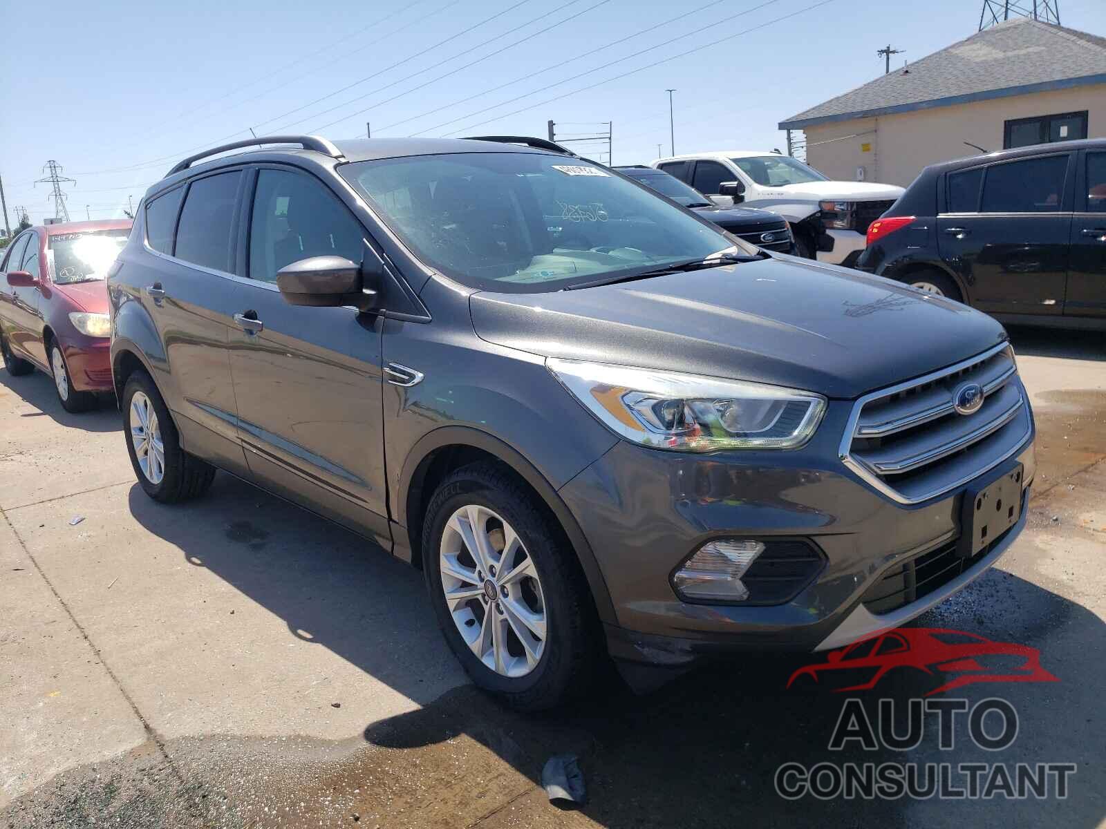 FORD ESCAPE 2017 - 1FMCU0GD3HUB41171