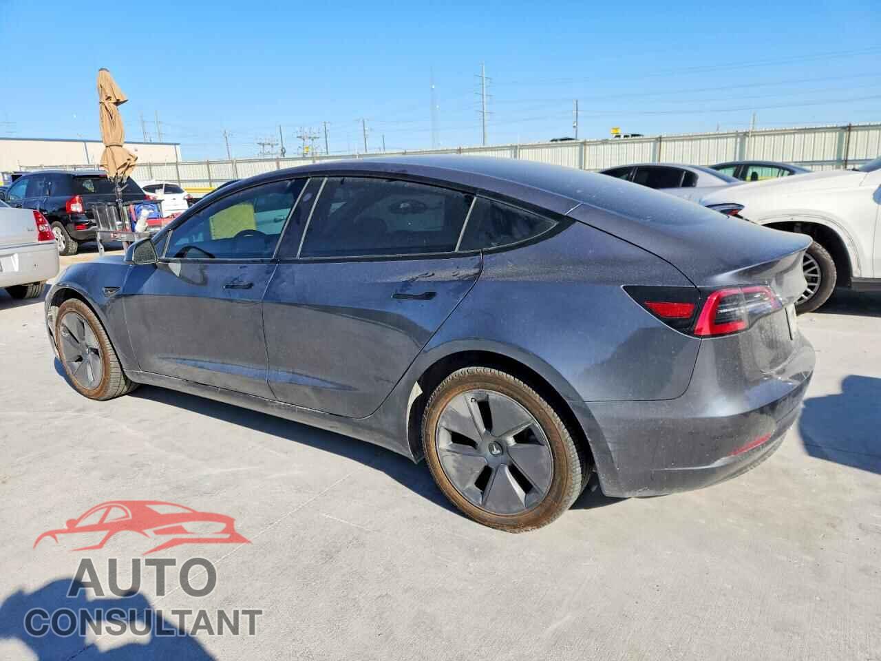 TESLA MODEL 3 2023 - 5YJ3E1EA0PF423503