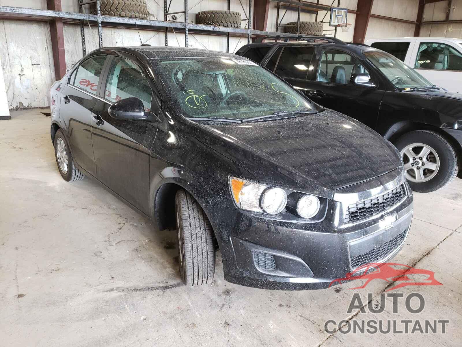 CHEVROLET SONIC 2016 - 1G1JC5SH5G4184651