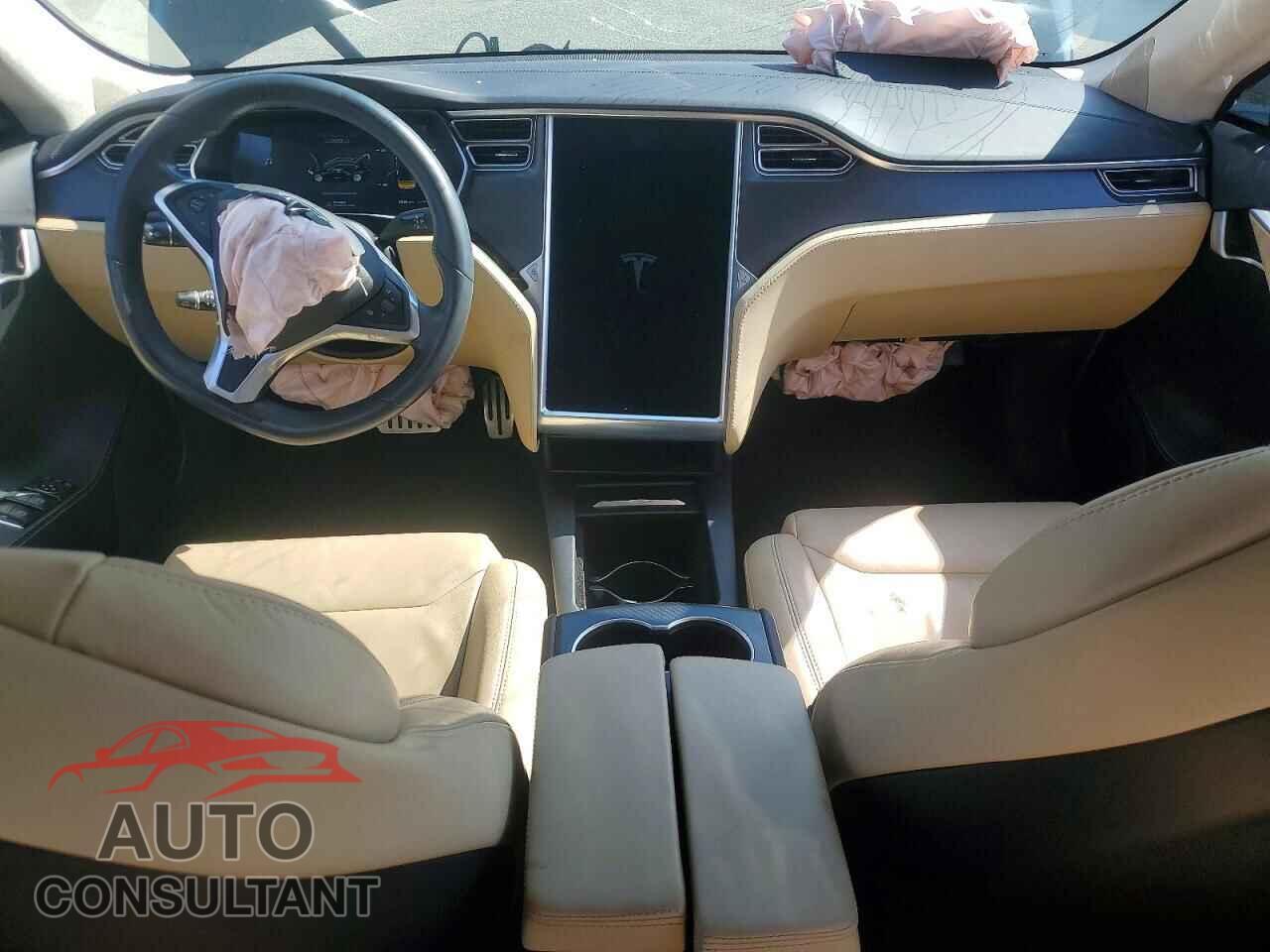 TESLA MODEL S 2017 - 5YJSA1E42HF203167