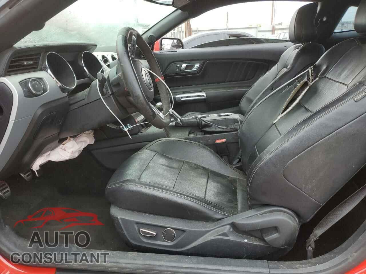 FORD MUSTANG 2015 - 1FA6P8CF3F5338367