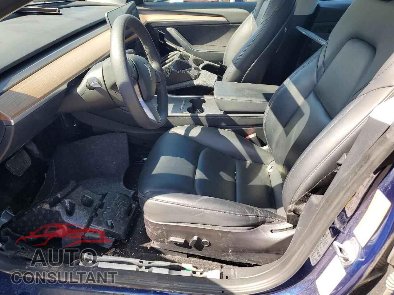 TESLA MODEL 3 2022 - 5YJ3E1EA8NF369865