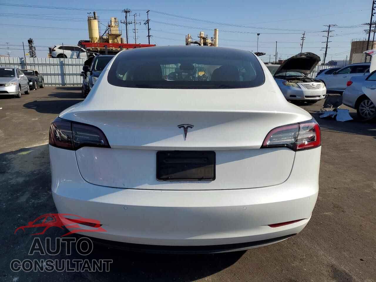 TESLA MODEL 3 2021 - 5YJ3E1EA2MF100369