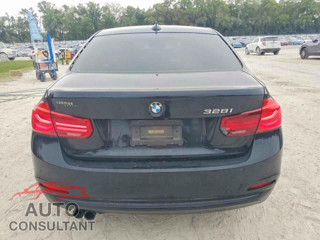 BMW 3 SERIES 2016 - WBA8E9G59GNU29321