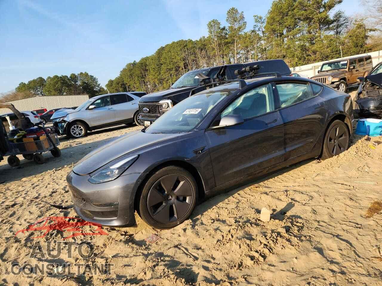 TESLA MODEL 3 2023 - 5YJ3E1EA9PF613185