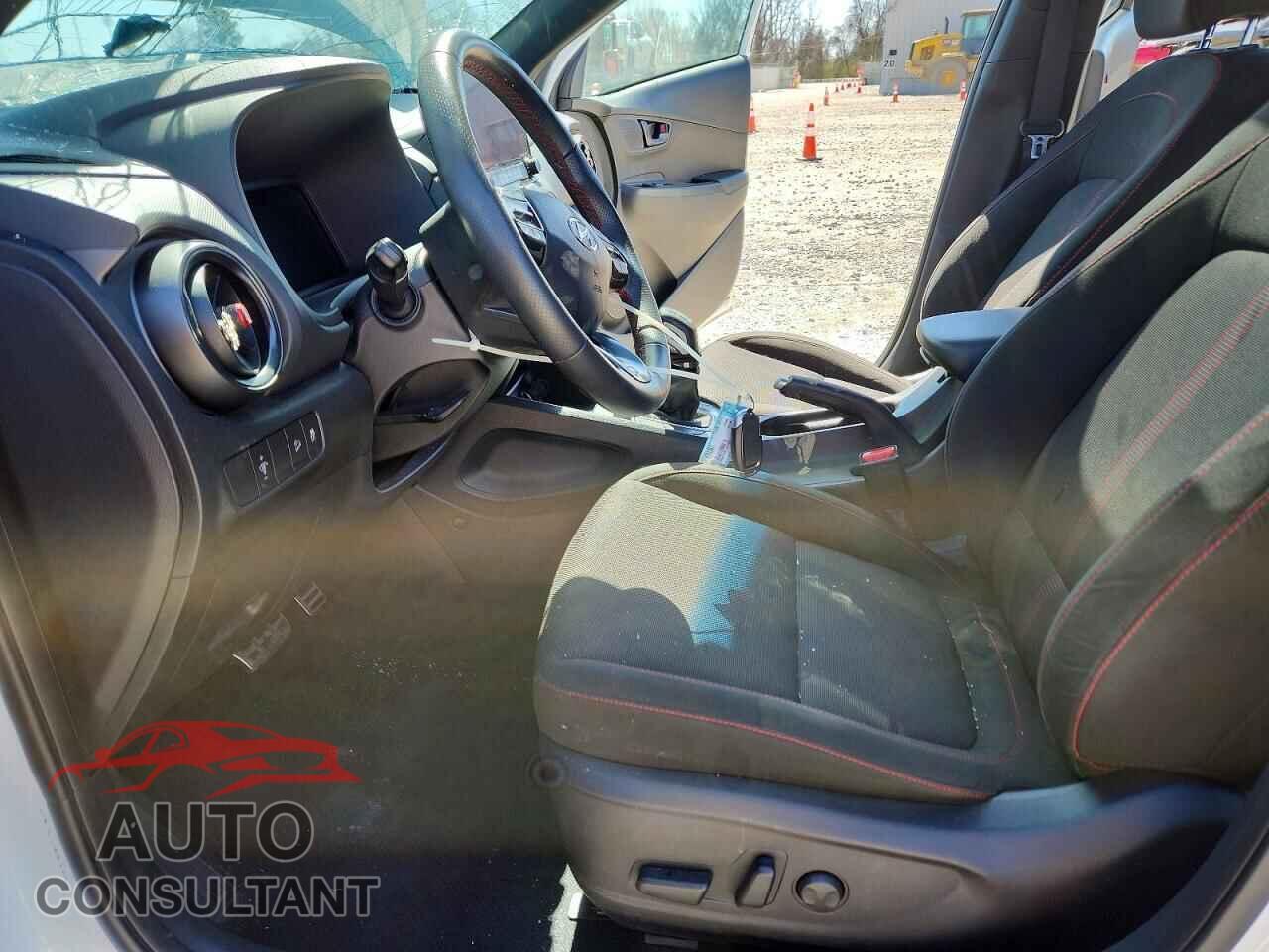 HYUNDAI KONA 2023 - KM8K3CA39PU986010