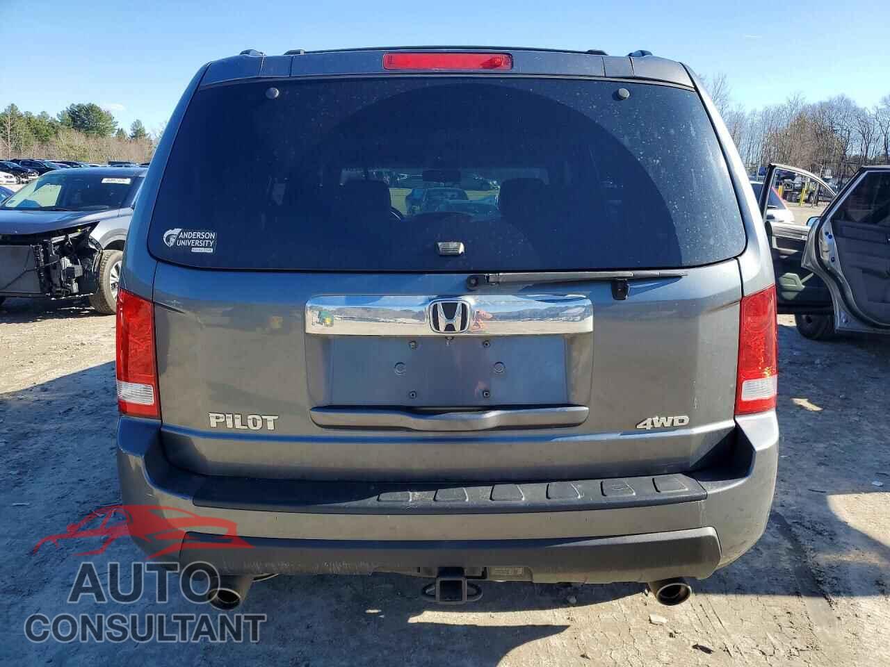 HONDA PILOT 2011 - 5FNYF4H52BB090927