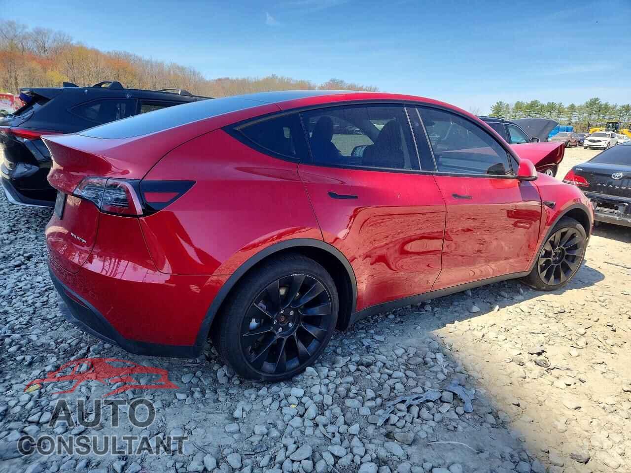 TESLA MODEL Y 2023 - 7SAYGAEE5PF931875