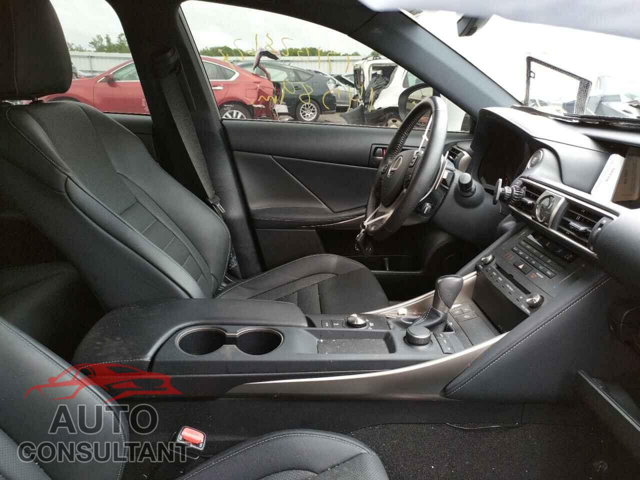 LEXUS IS 2020 - JTHG81F2XL5043000