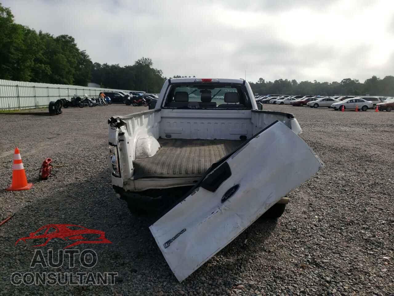 FORD F150 2017 - 1FTMF1C82HKD91384