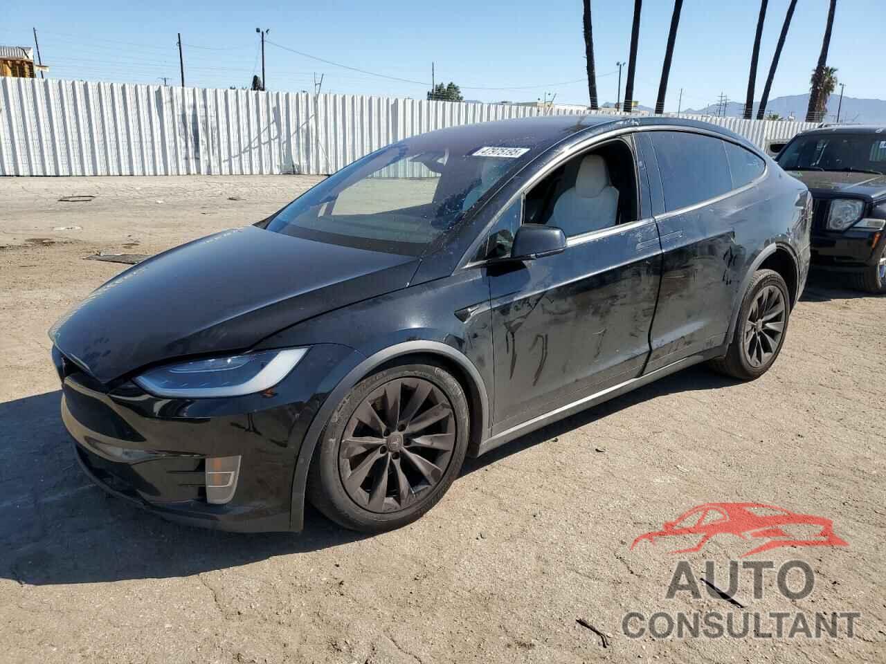 TESLA MODEL X 2017 - 5YJXCBE26HF044027