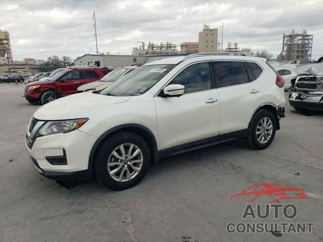 NISSAN ROGUE 2018 - 5N1AT2MT3JC840135