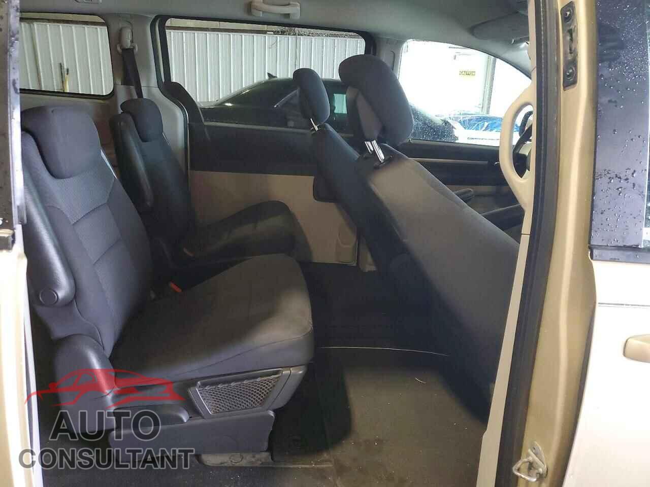 DODGE CARAVAN 2010 - 2D4RN4DE9AR280923