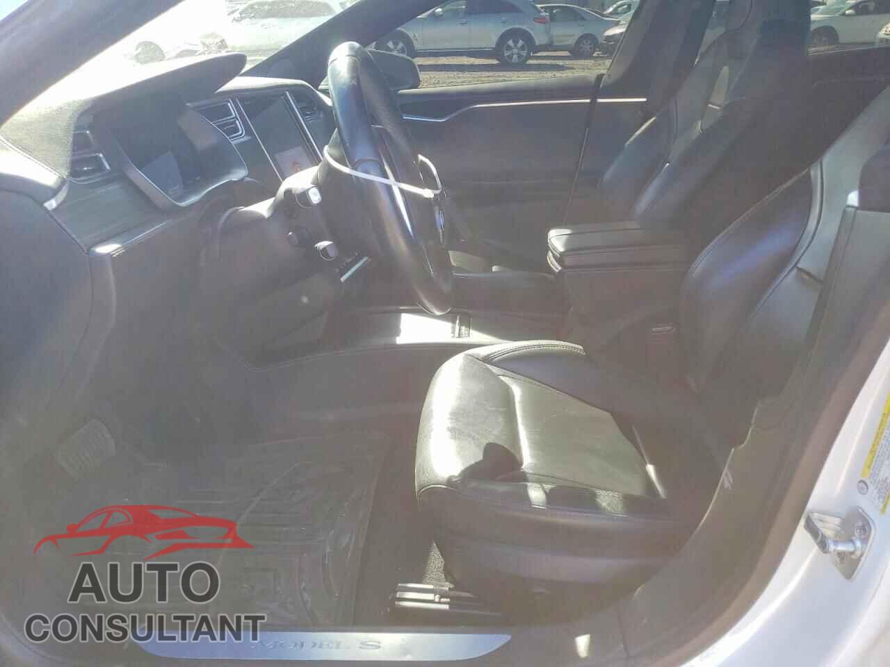 TESLA MODEL S 2016 - 5YJSA1E28GF151590