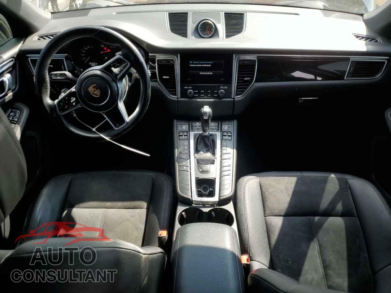 PORSCHE MACAN 2017 - WP1AA2A57HLB01147