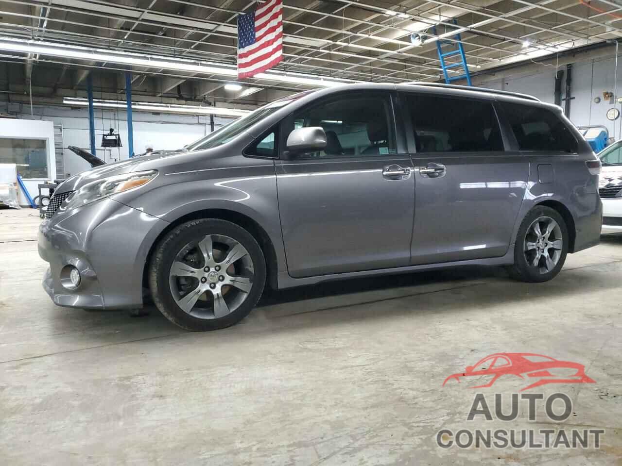 TOYOTA SIENNA 2015 - 5TDXK3DC2FS553530