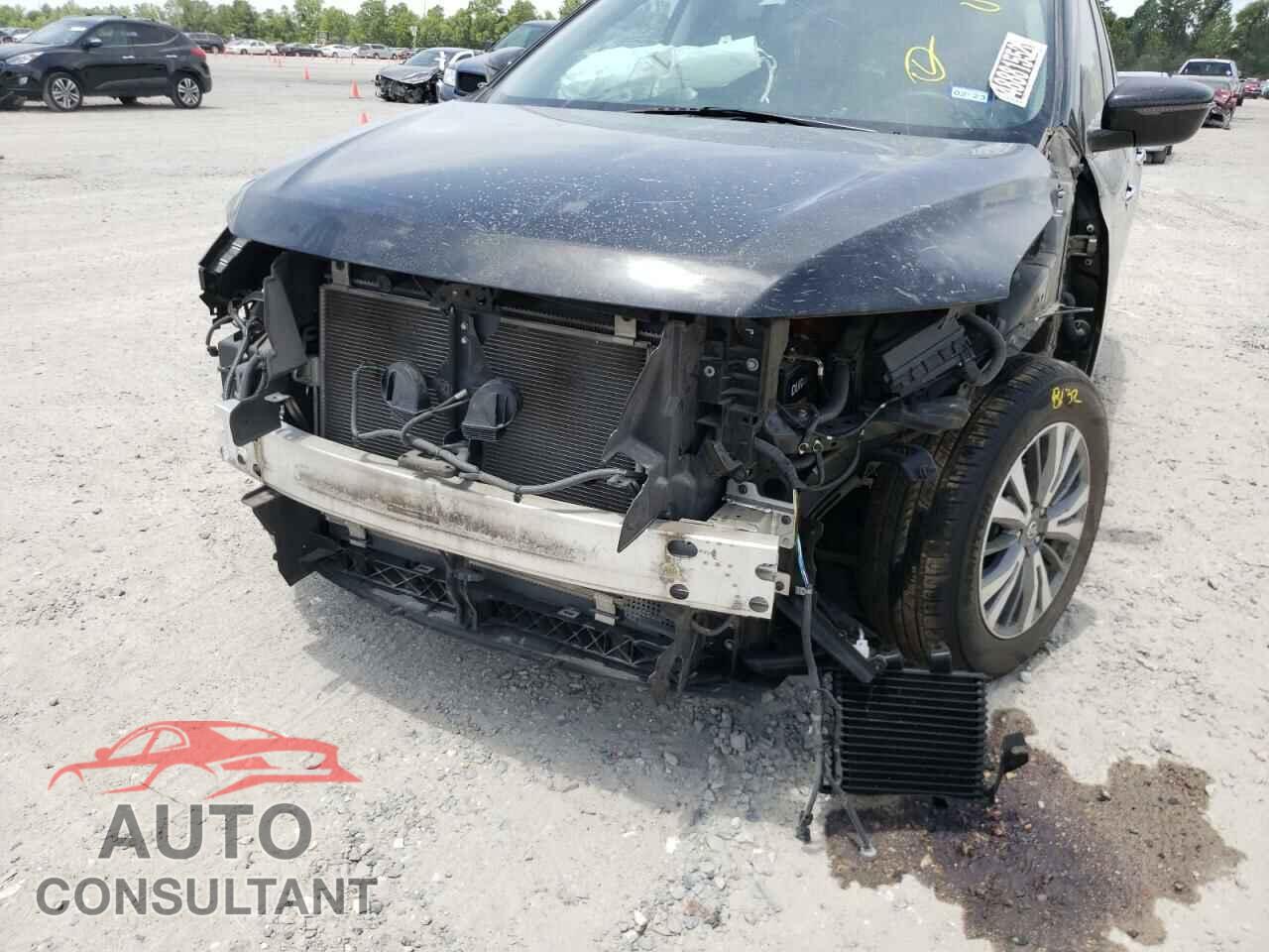 NISSAN PATHFINDER 2017 - 5N1DR2MNXHC621213