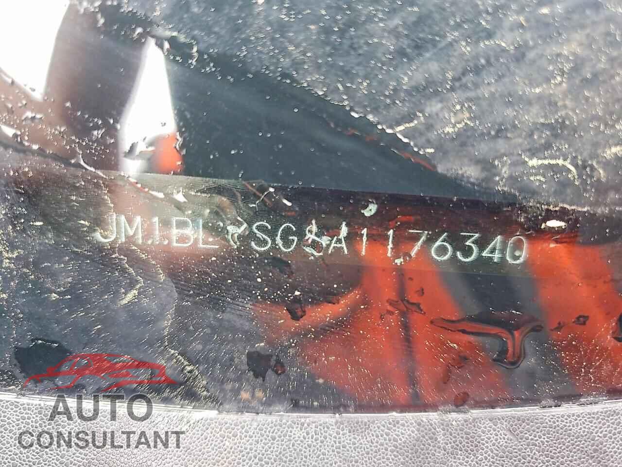 MAZDA 3 2010 - JM1BL1SG8A1176340