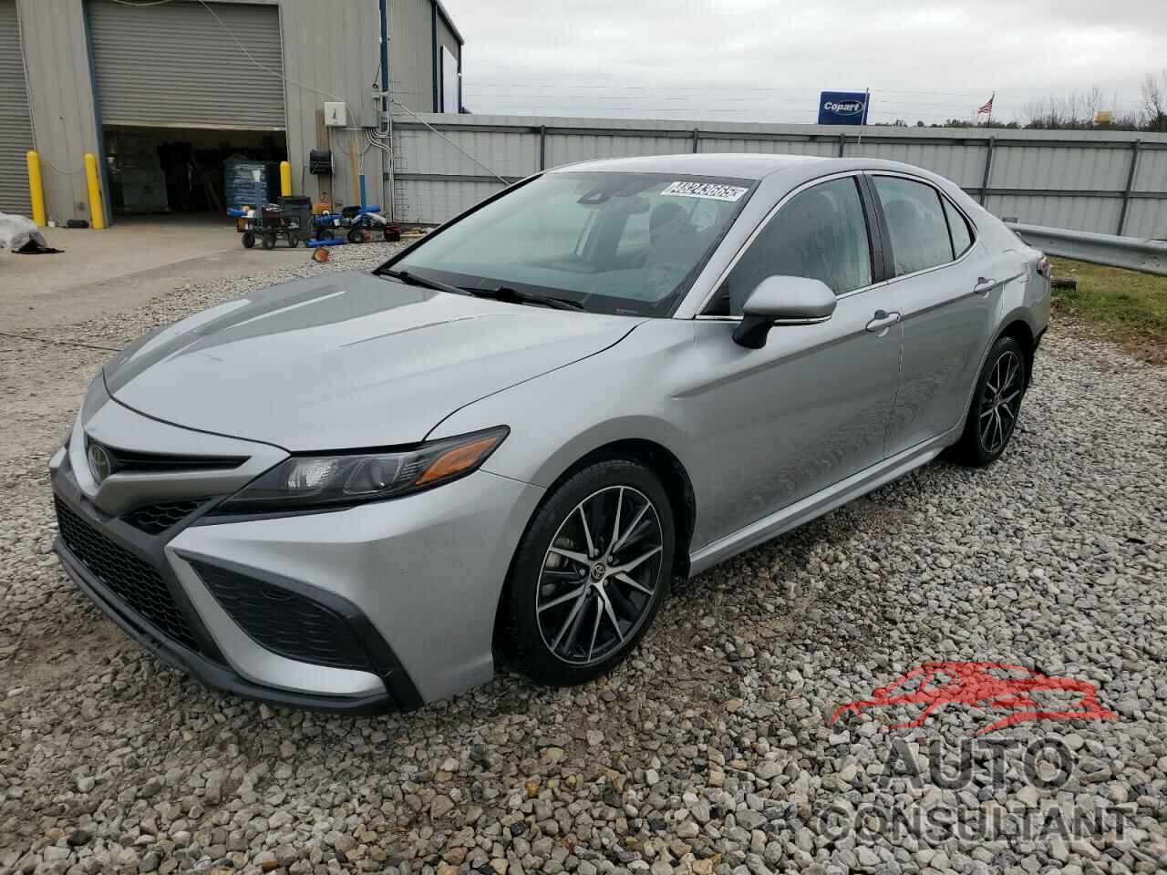 TOYOTA CAMRY 2023 - 4T1G11AK9PU810517