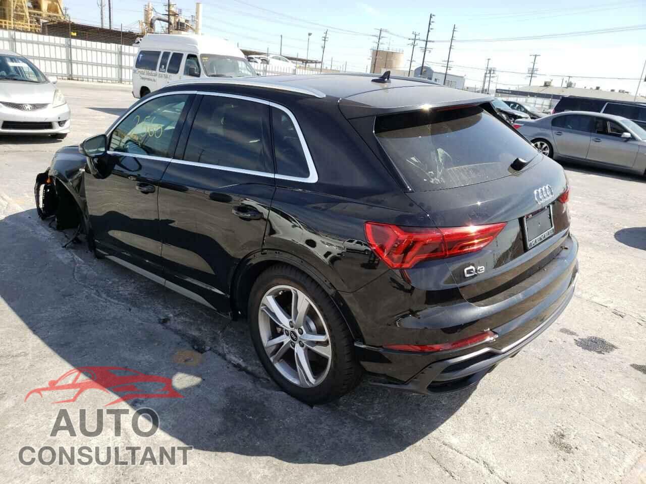 AUDI Q3 2022 - WA1DECF38N1046984