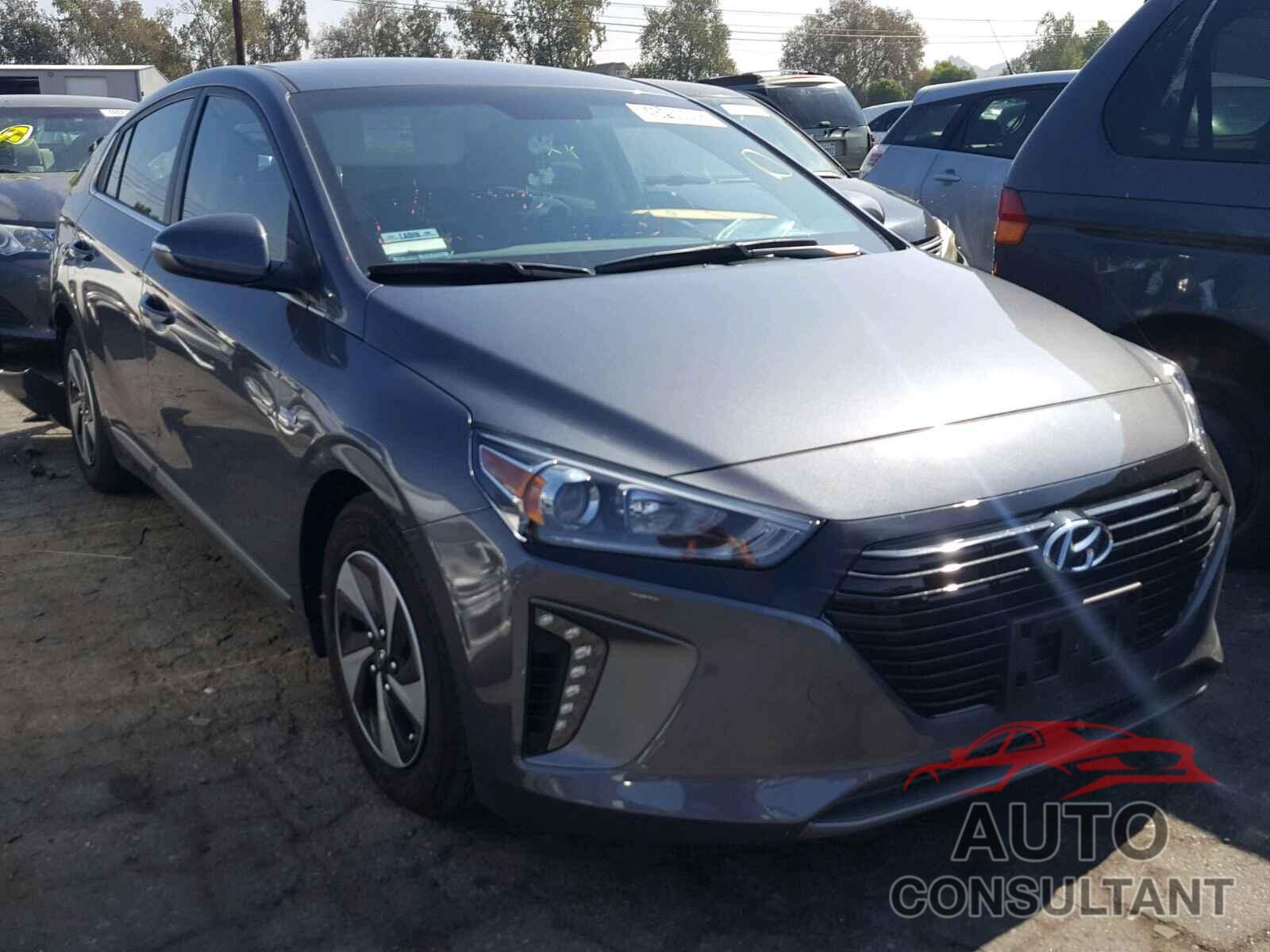 HYUNDAI IONIQ 2018 - KMHC75LC0JU090414