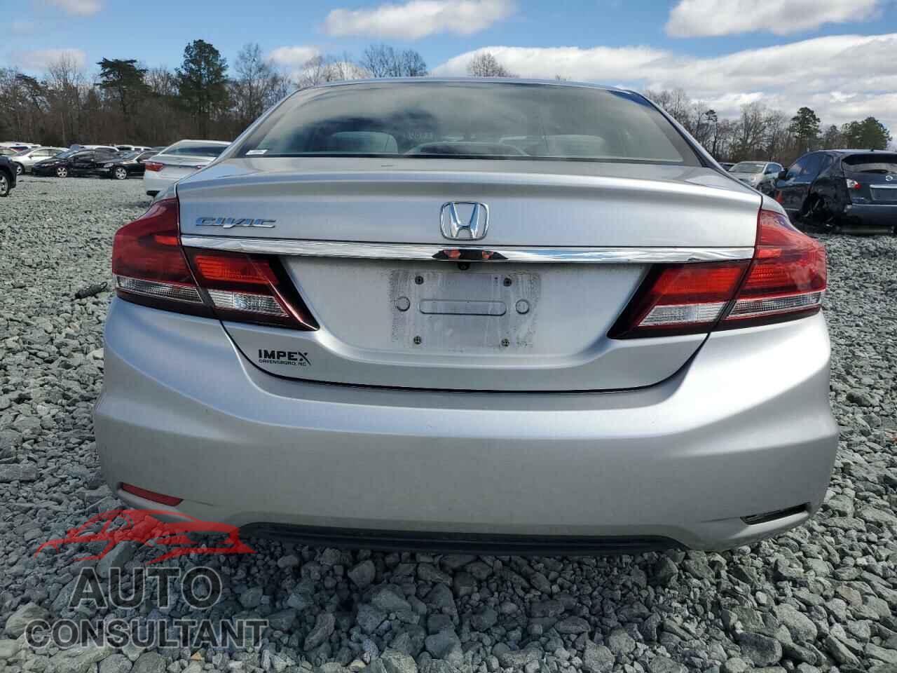 HONDA CIVIC 2015 - 19XFB2F8XFE024223