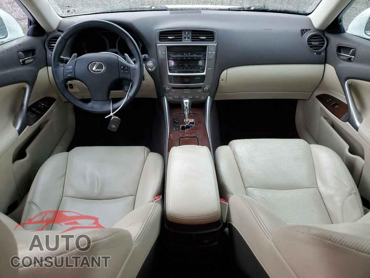 LEXUS IS 2010 - JTHBF5C28A2099690