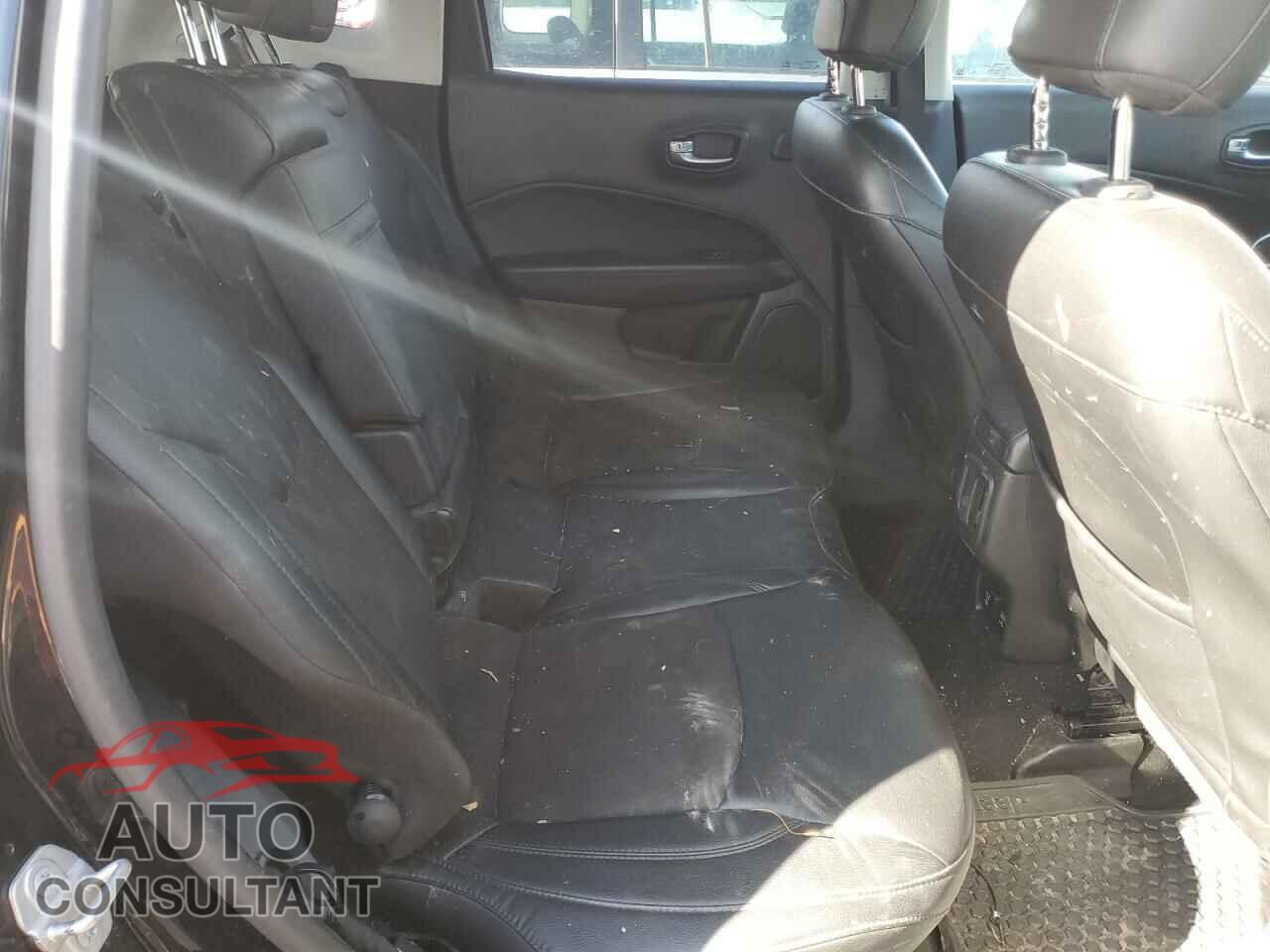JEEP COMPASS 2018 - 3C4NJDBB6JT298941