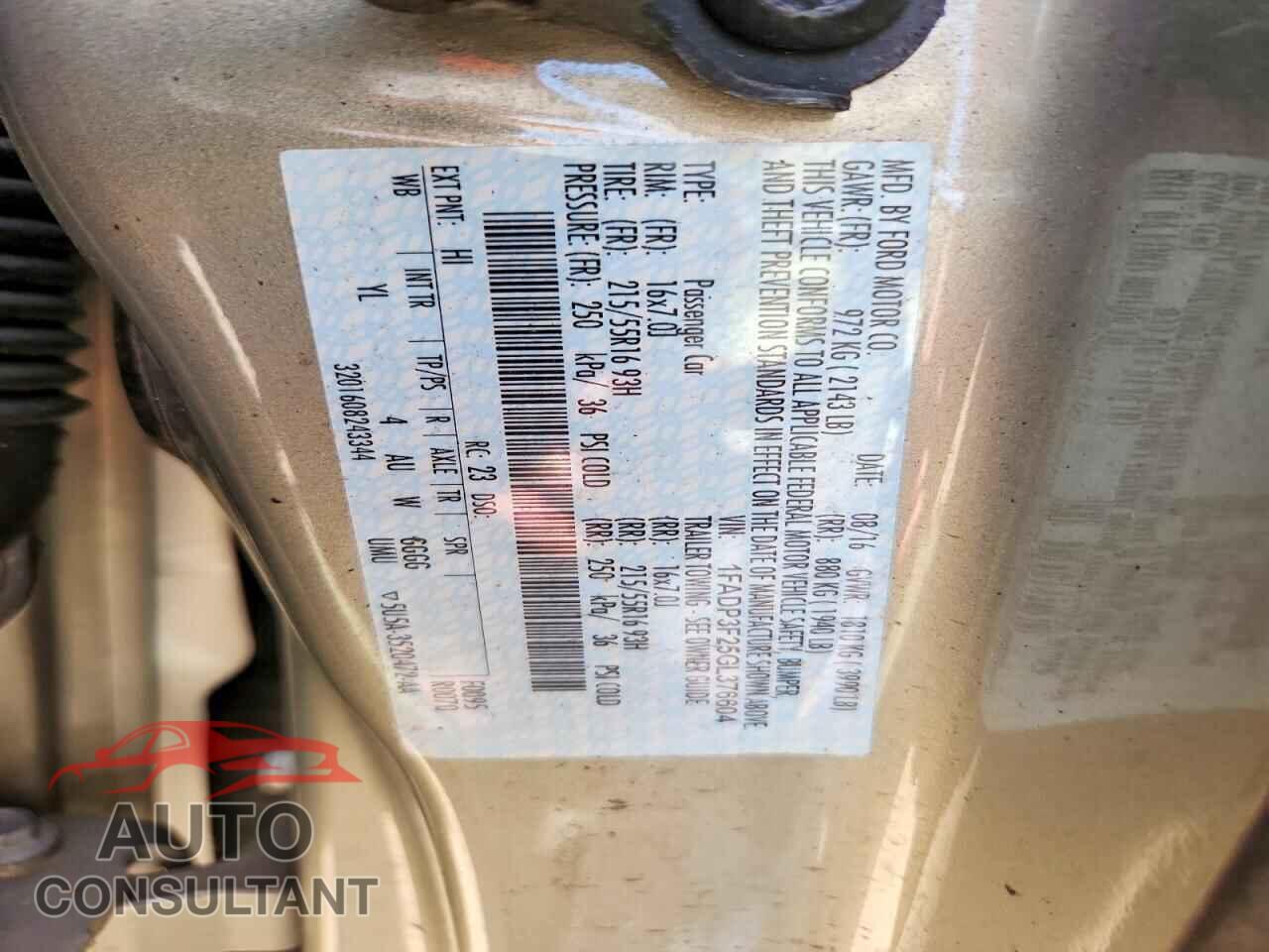FORD FOCUS 2016 - 1FADP3F25GL376604