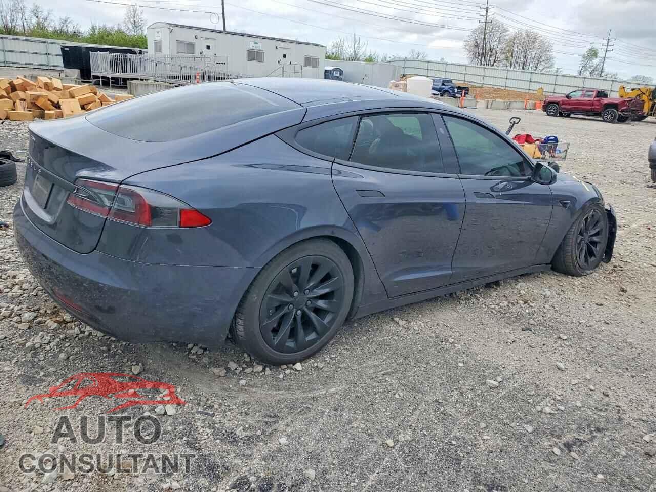 TESLA MODEL S 2018 - 5YJSA1E22JF284000