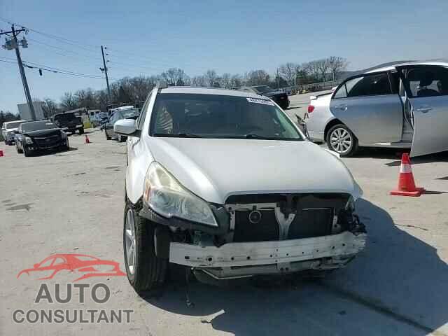 SUBARU OUTBACK 2013 - 4S4BRBGC5D3236184