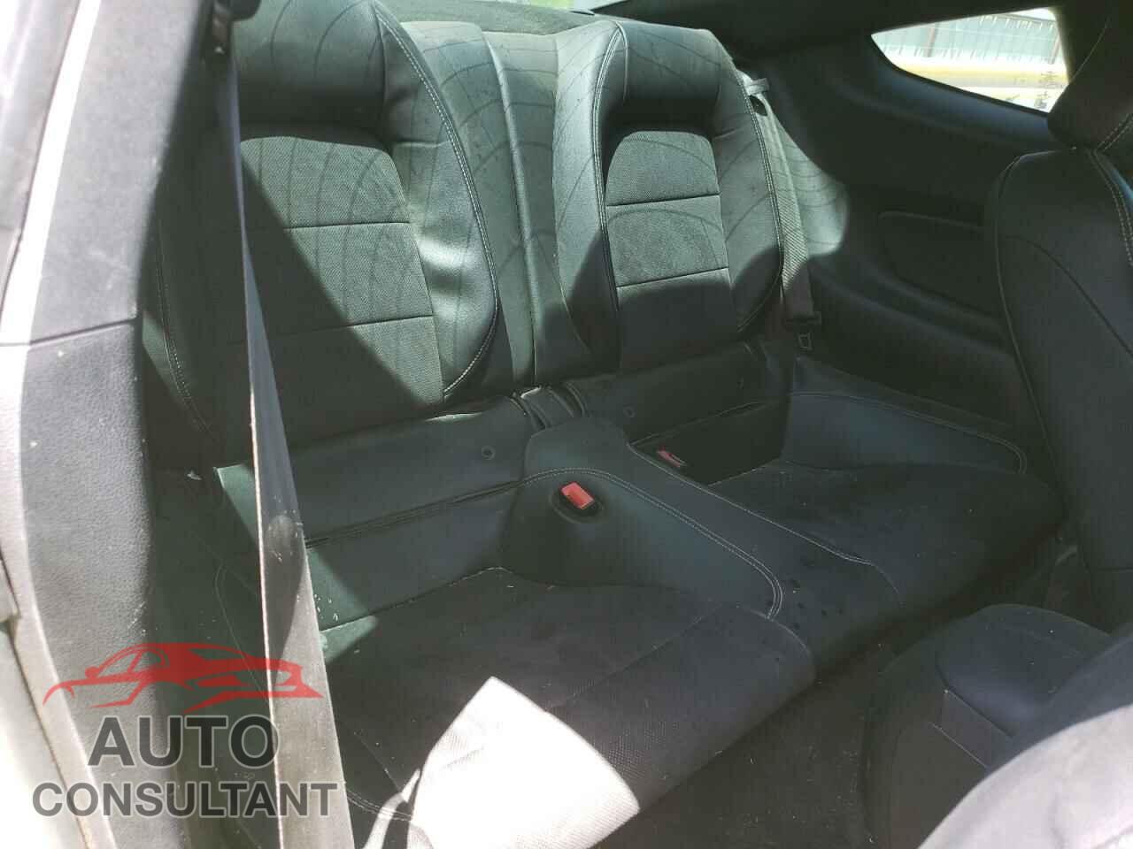 FORD MUSTANG 2020 - 1FA6P8CF4L5187051