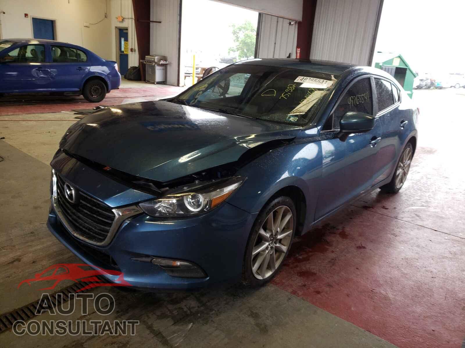 MAZDA 3 2017 - 3MZBN1V76HM121868