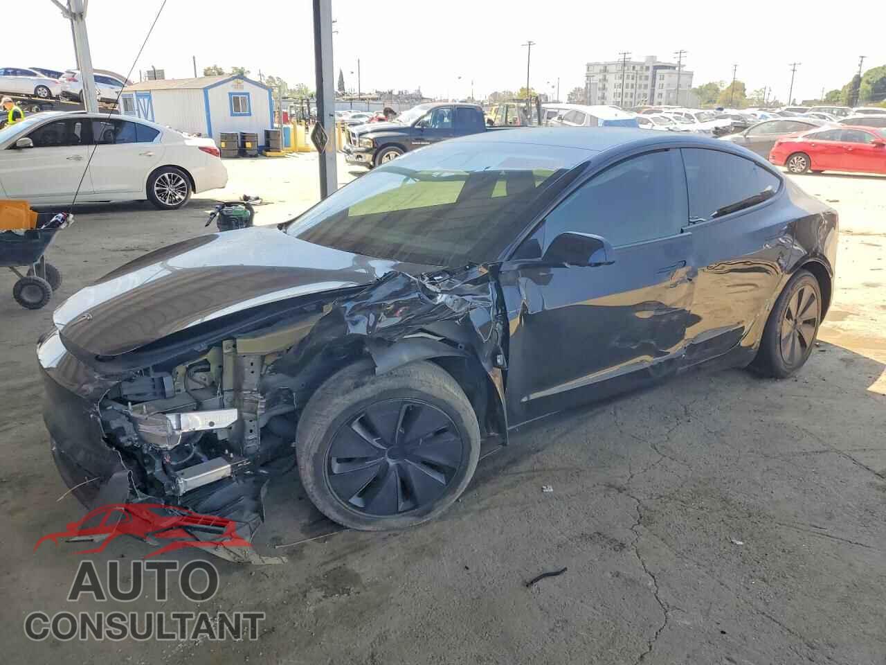 TESLA MODEL 3 2024 - 5YJ3E1EA8RF746121