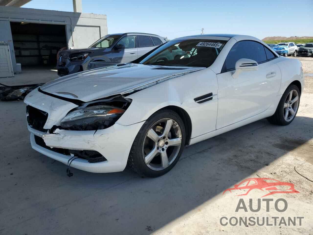 MERCEDES-BENZ SLK-CLASS 2015 - WDDPK4HAXFF099080