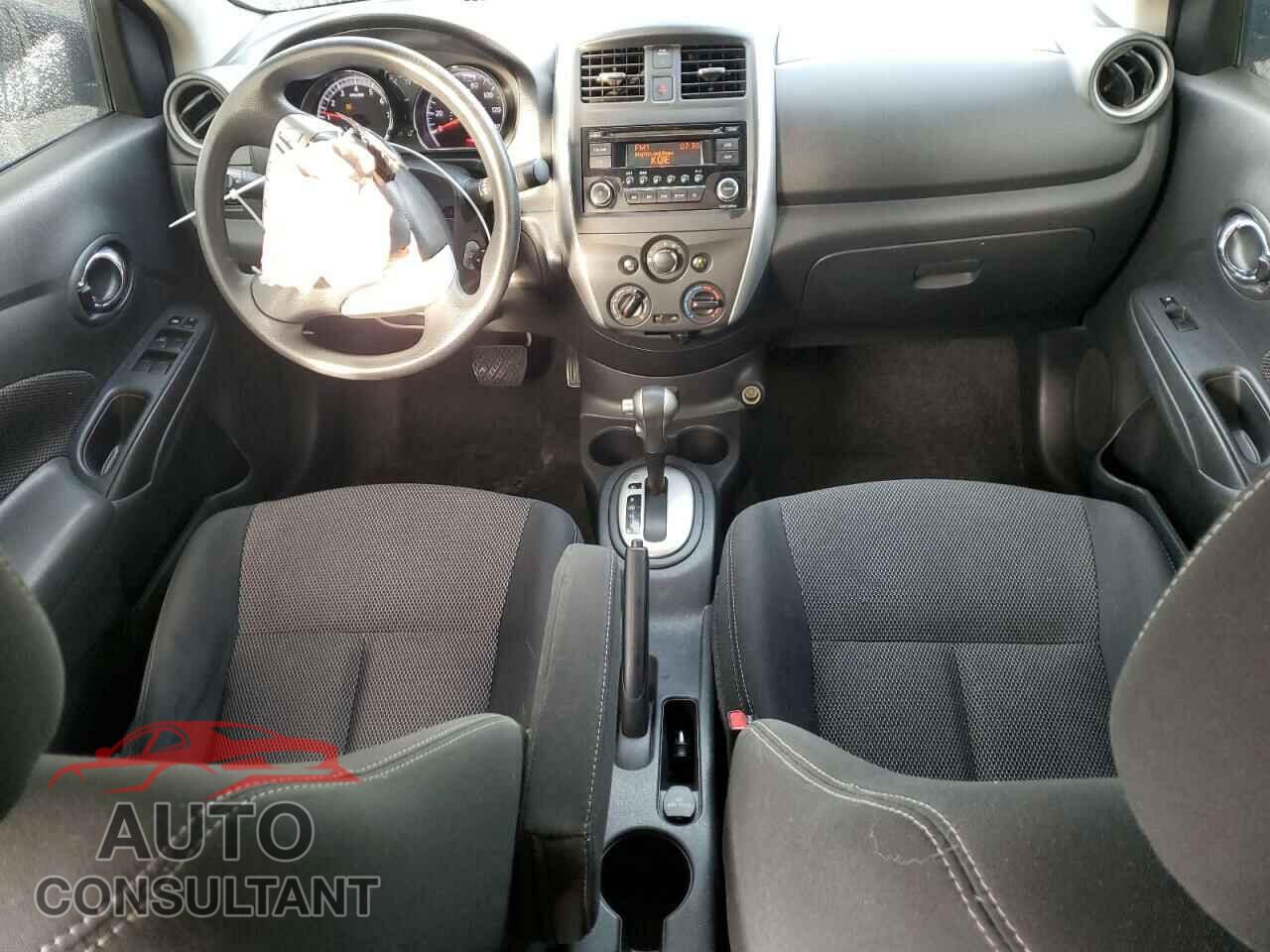 NISSAN VERSA 2017 - 3N1CN7AP3HL833280