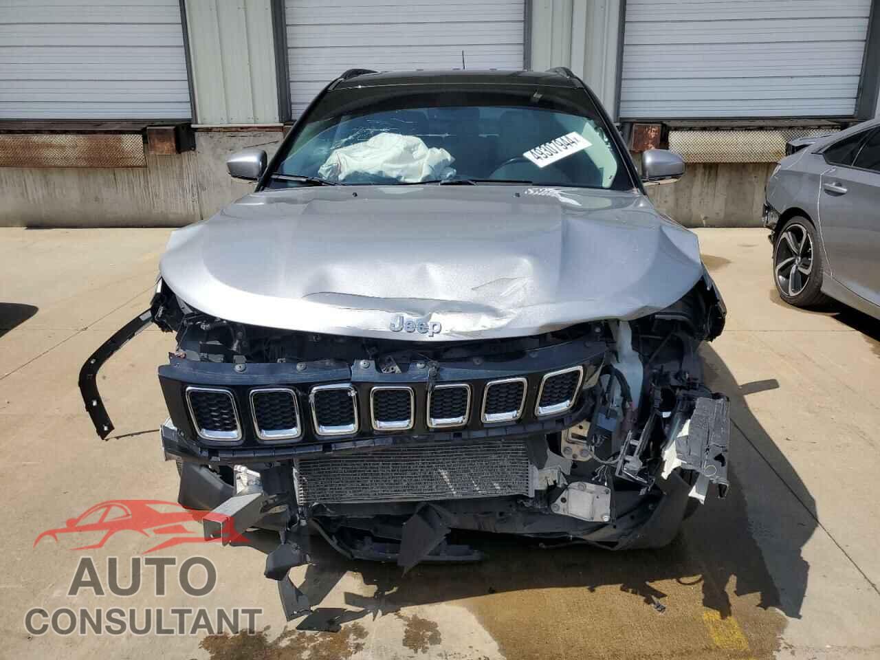 JEEP COMPASS 2020 - 3C4NJCCB6LT152423