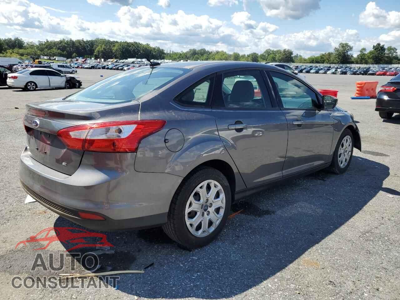 FORD FOCUS 2012 - 1FAHP3F24CL461204