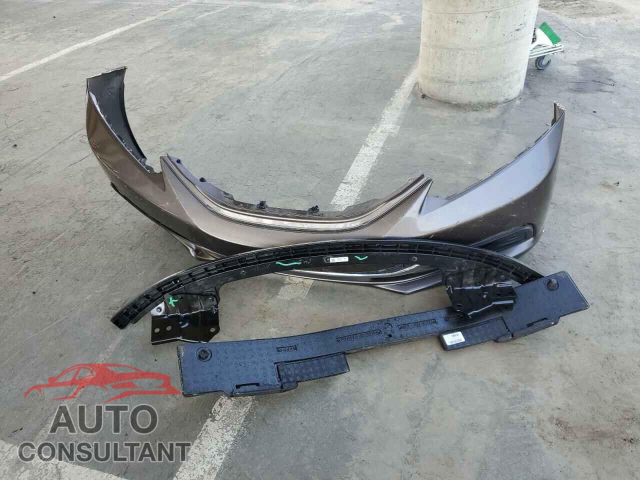 HONDA CIVIC 2015 - 19XFB2E56FE006521
