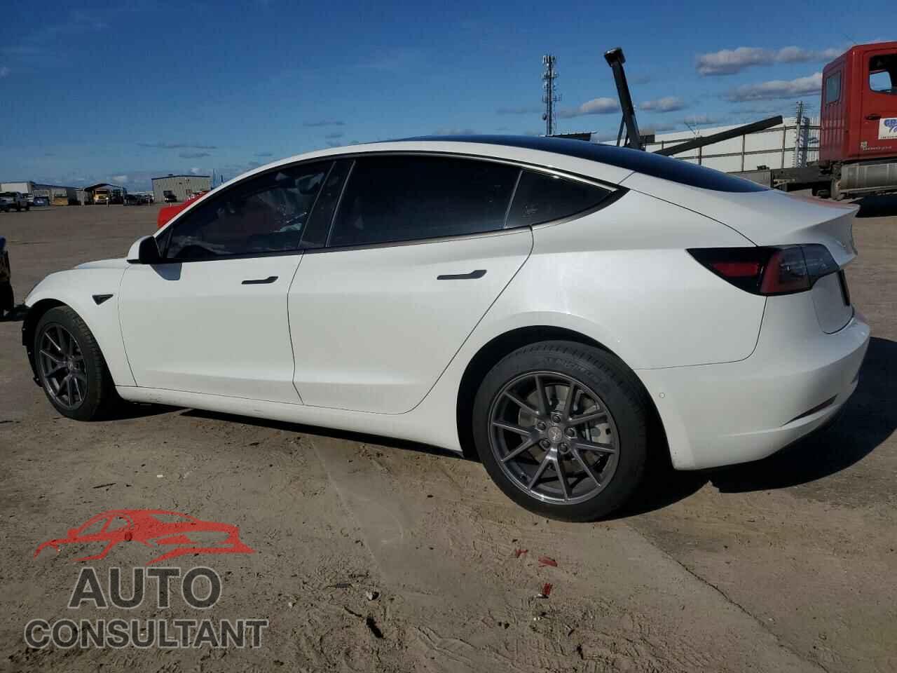 TESLA MODEL 3 2021 - 5YJ3E1EA8MF074974
