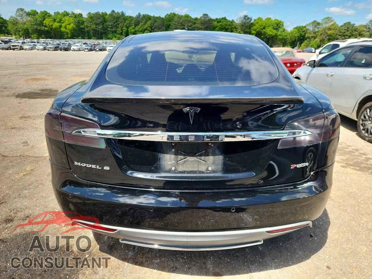 TESLA MODEL S 2013 - 5YJSA1DP4DFP26048