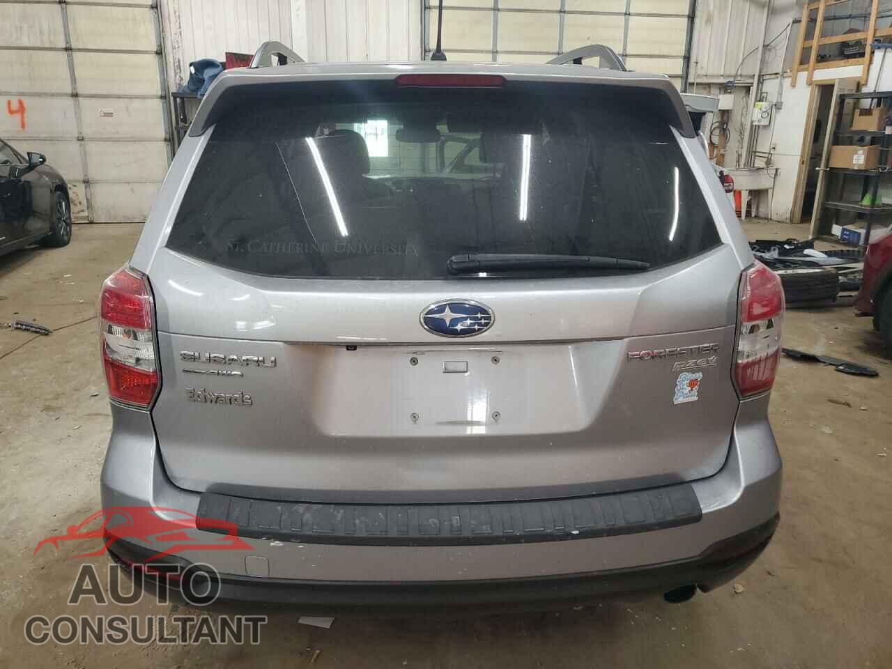 SUBARU FORESTER 2015 - JF2SJAHC8FH424340