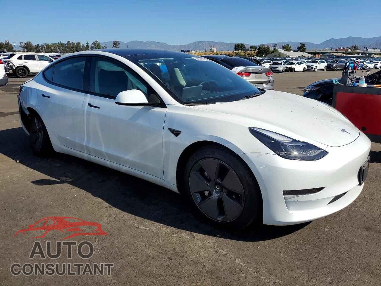 TESLA MODEL 3 2023 - 5YJ3E1EBXPF695517