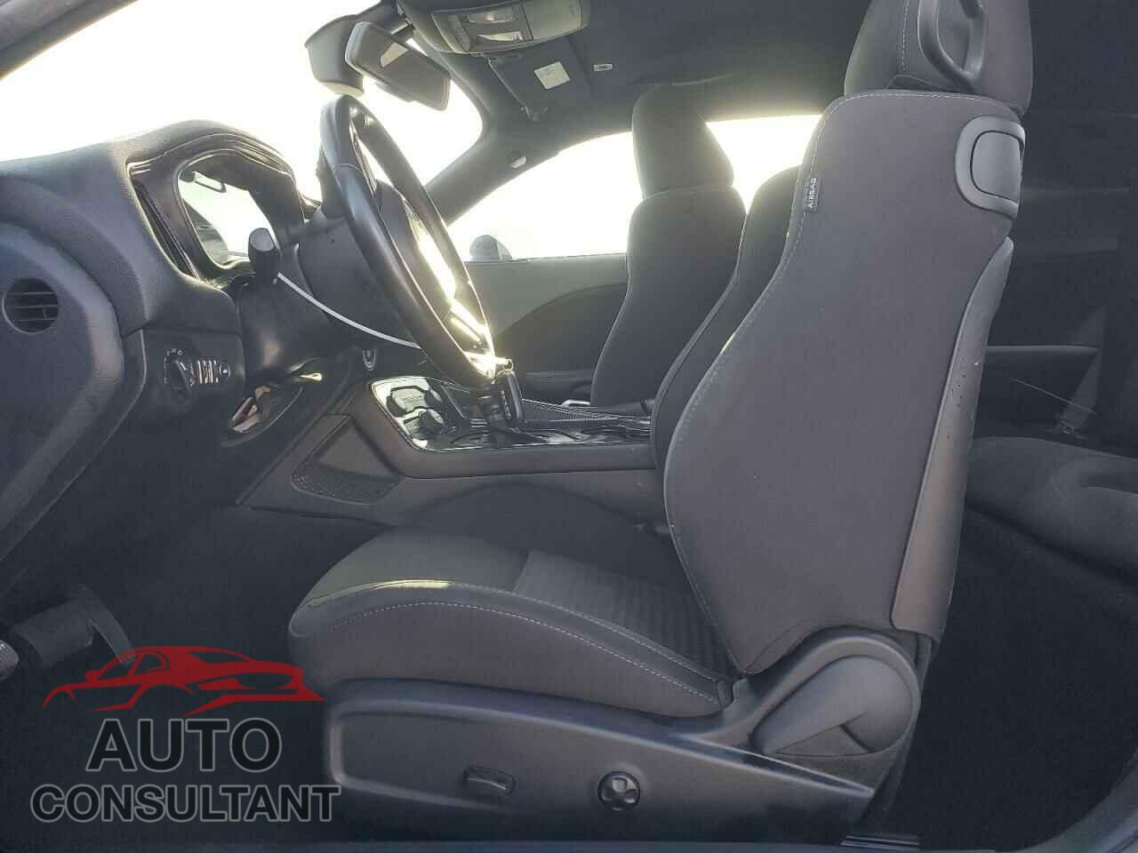 DODGE CHALLENGER 2019 - 2C3CDZJG4KH690260