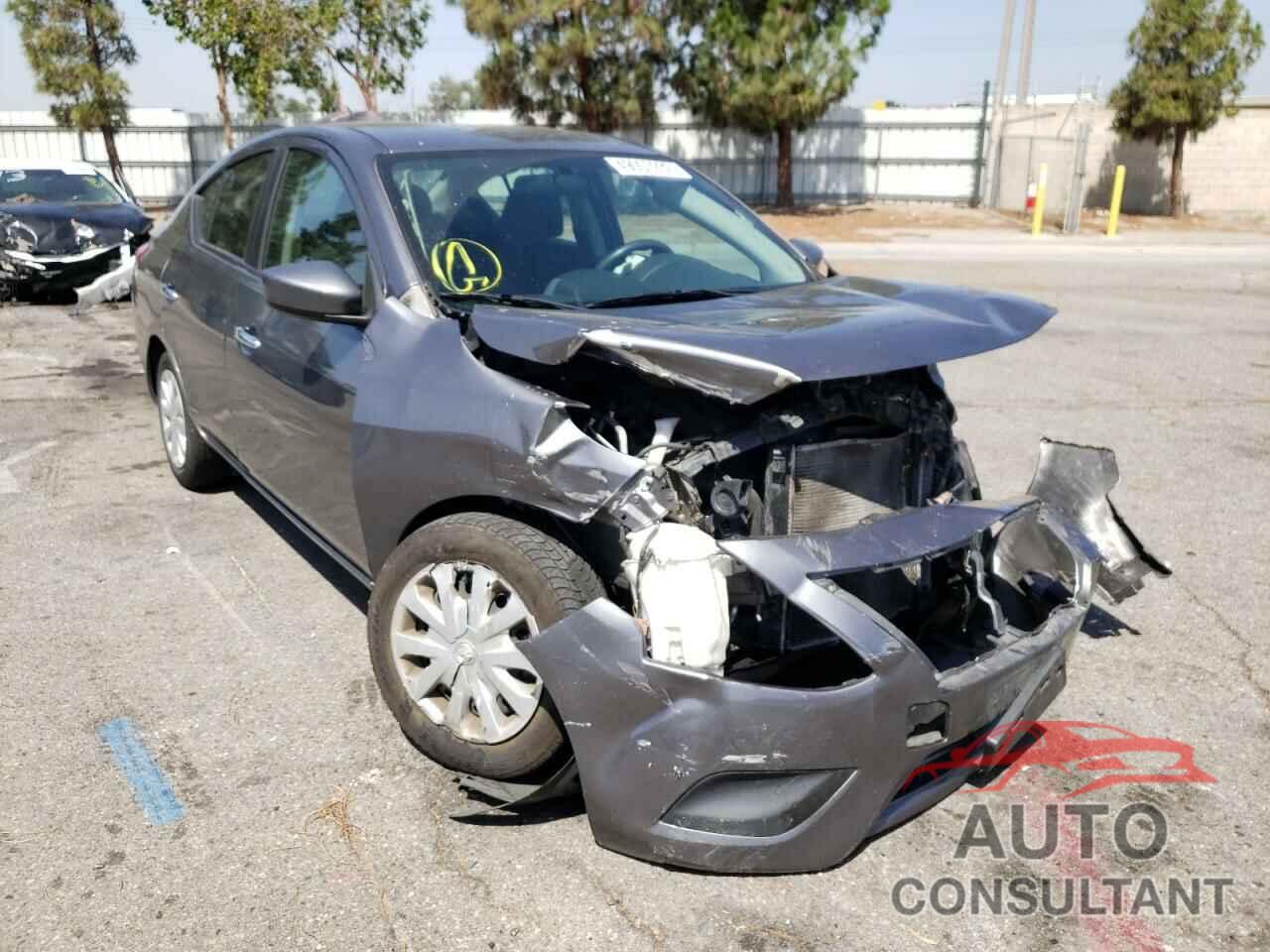 NISSAN VERSA 2019 - 3N1CN7AP3KL843024