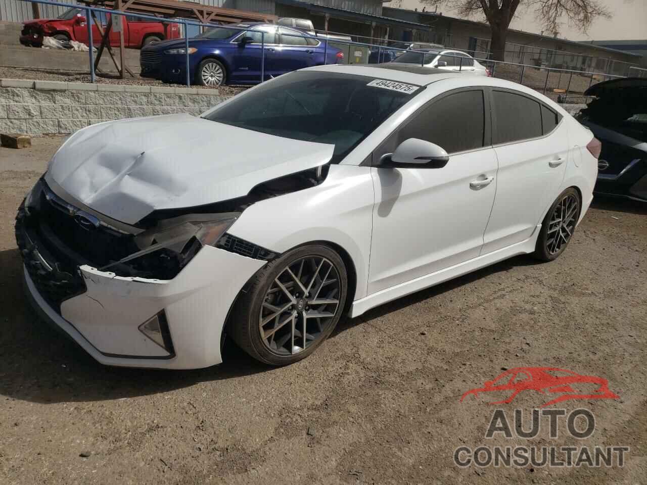 HYUNDAI ELANTRA 2019 - KMHD04LB2KU842433