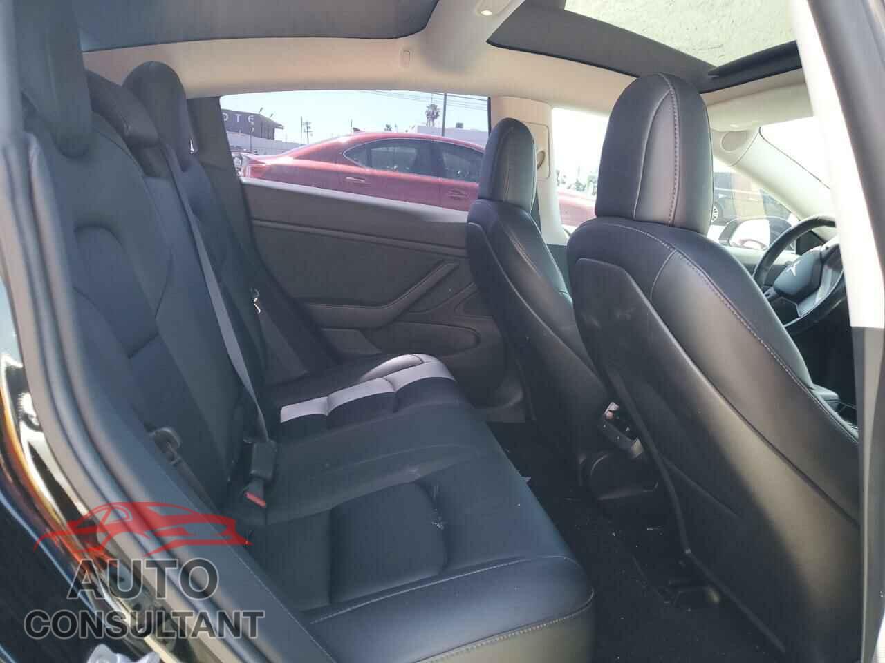 TESLA MODEL 3 2019 - 5YJ3E1EB9KF413456