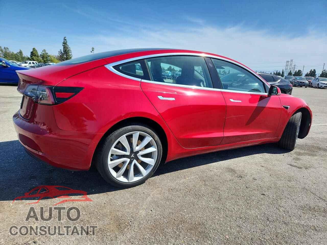 TESLA UNKNOWN 2020 - 5YJ3E1EA3LF645818